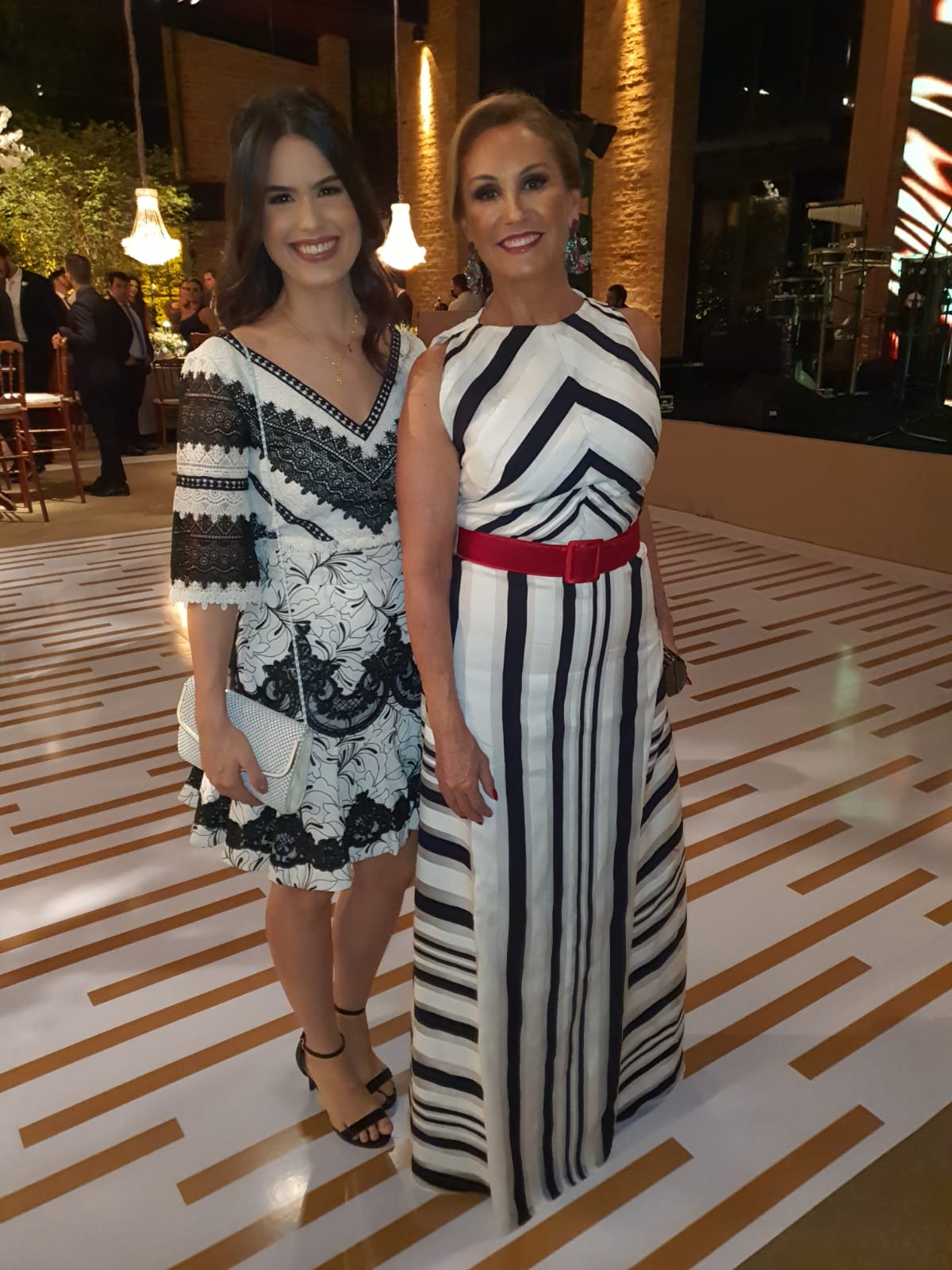 Helena Dinucci, Lúcia Venturoso