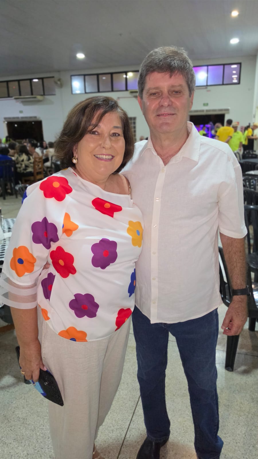 Emília  e Hernani  César Oliveira