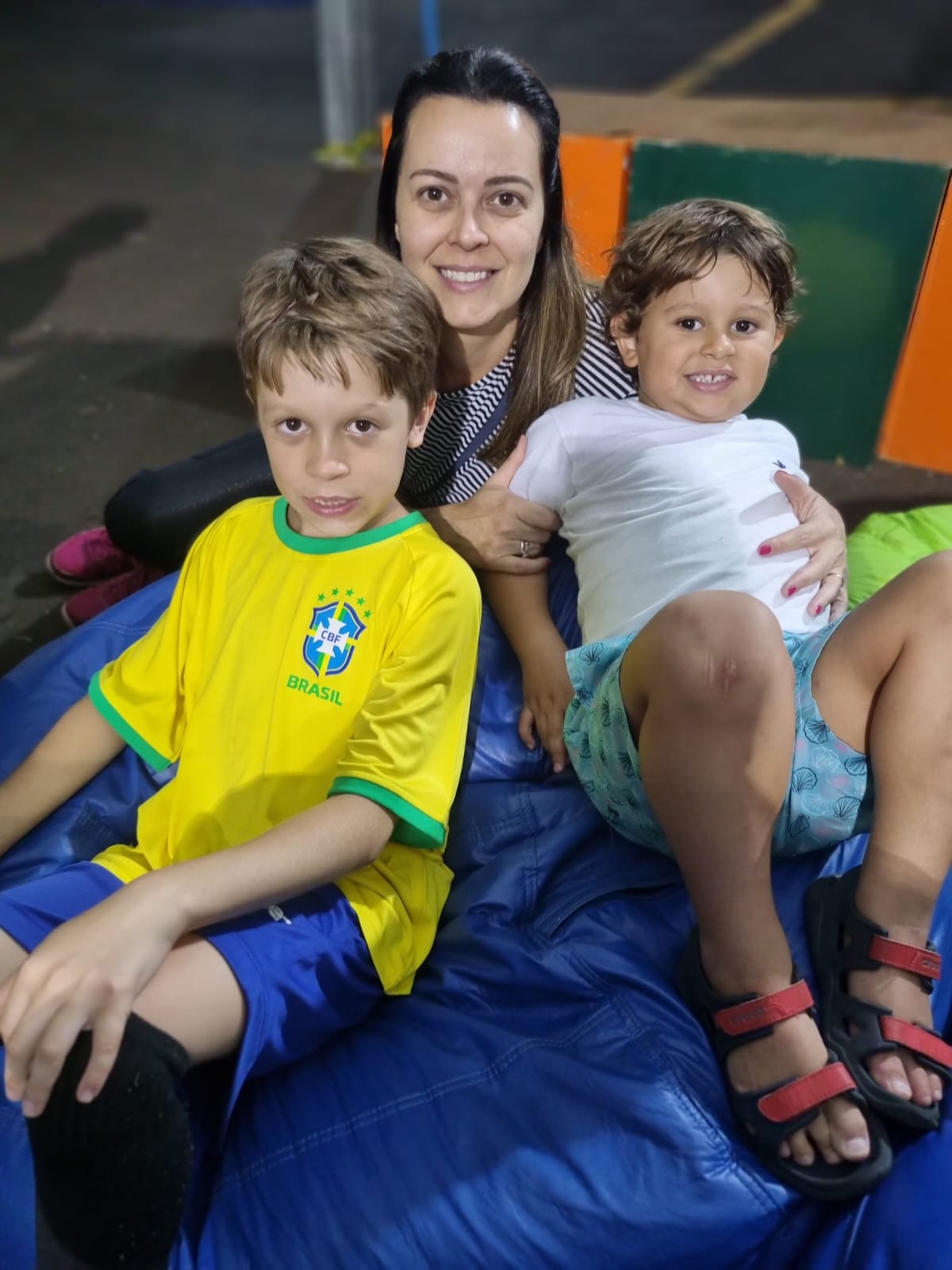 Mateus, Antônio e Marina Melo Costa