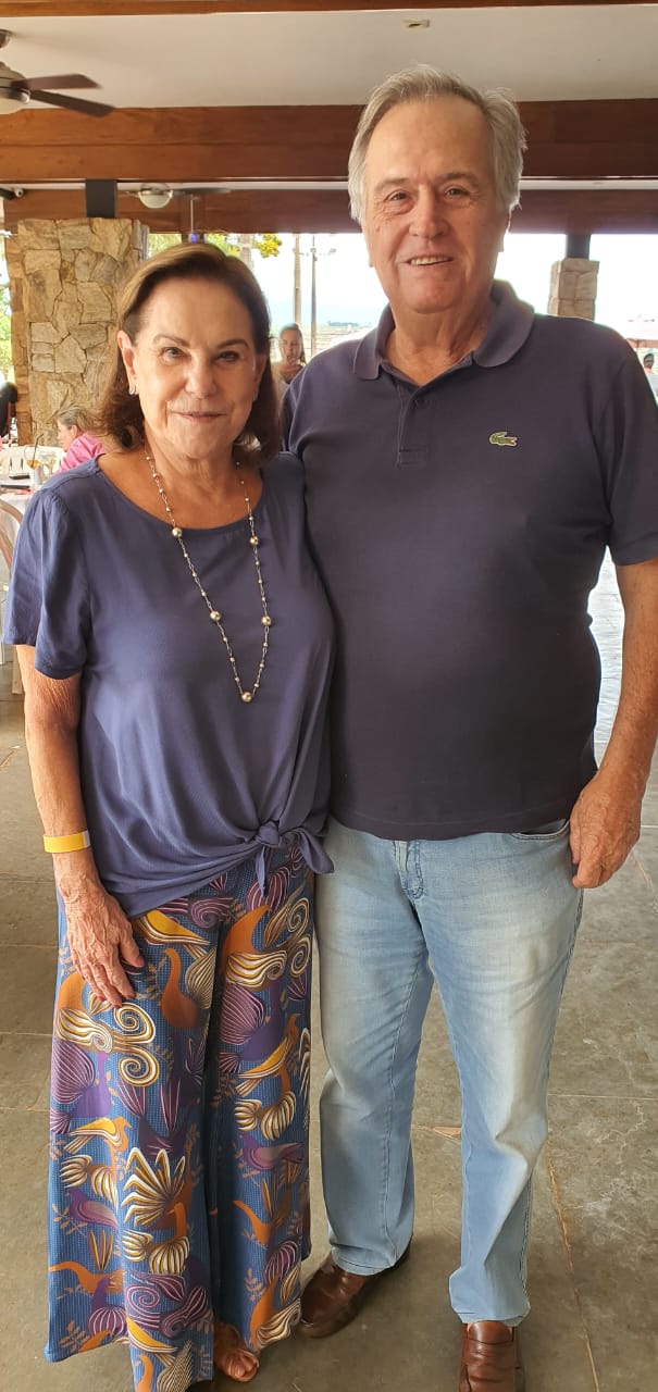 Cláudia  e Roberto  Diniz Junqueira  Filho
