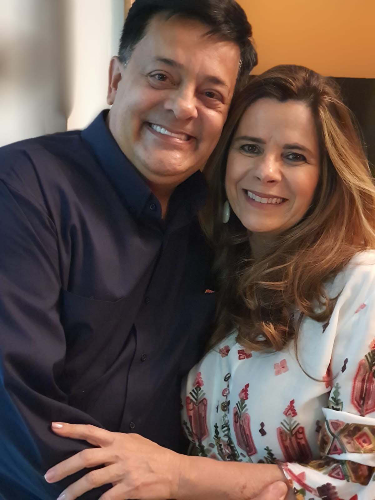 João Batista Vicente, Cláudia Vicente