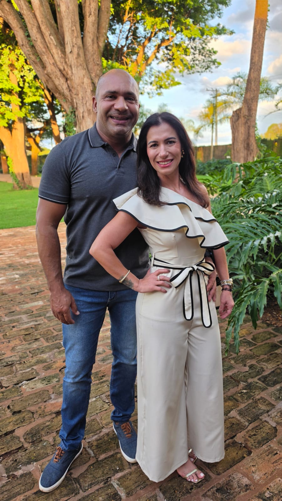 Ana Cláudia  e Sailo  Silva