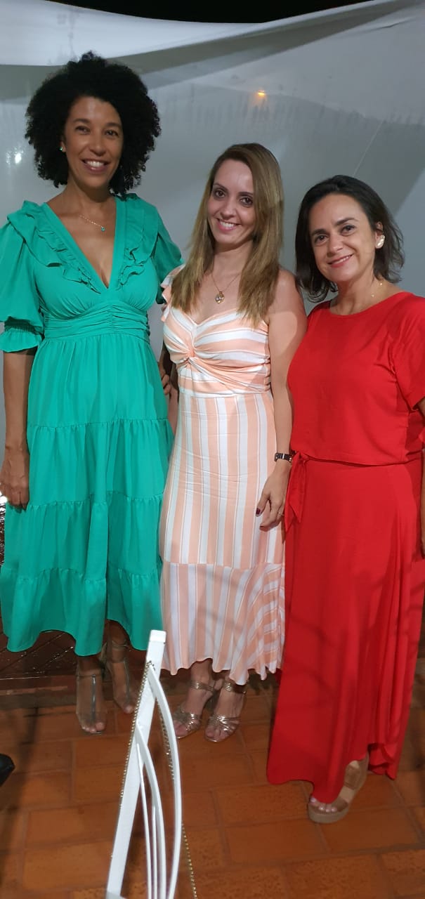 Adriana  Nascimento,  Sabrina  Colmantti, Maristella  Vilella