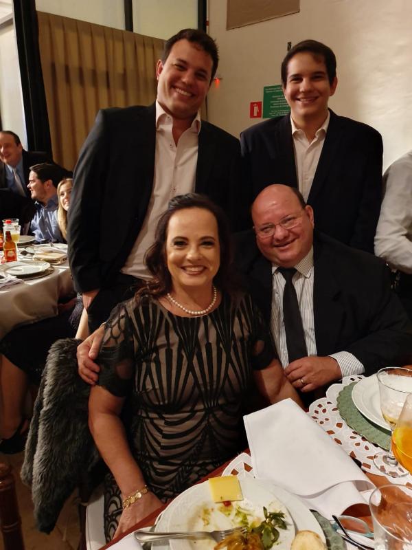 Hugo, Tulio, Ivana e José Arthur Giroldo