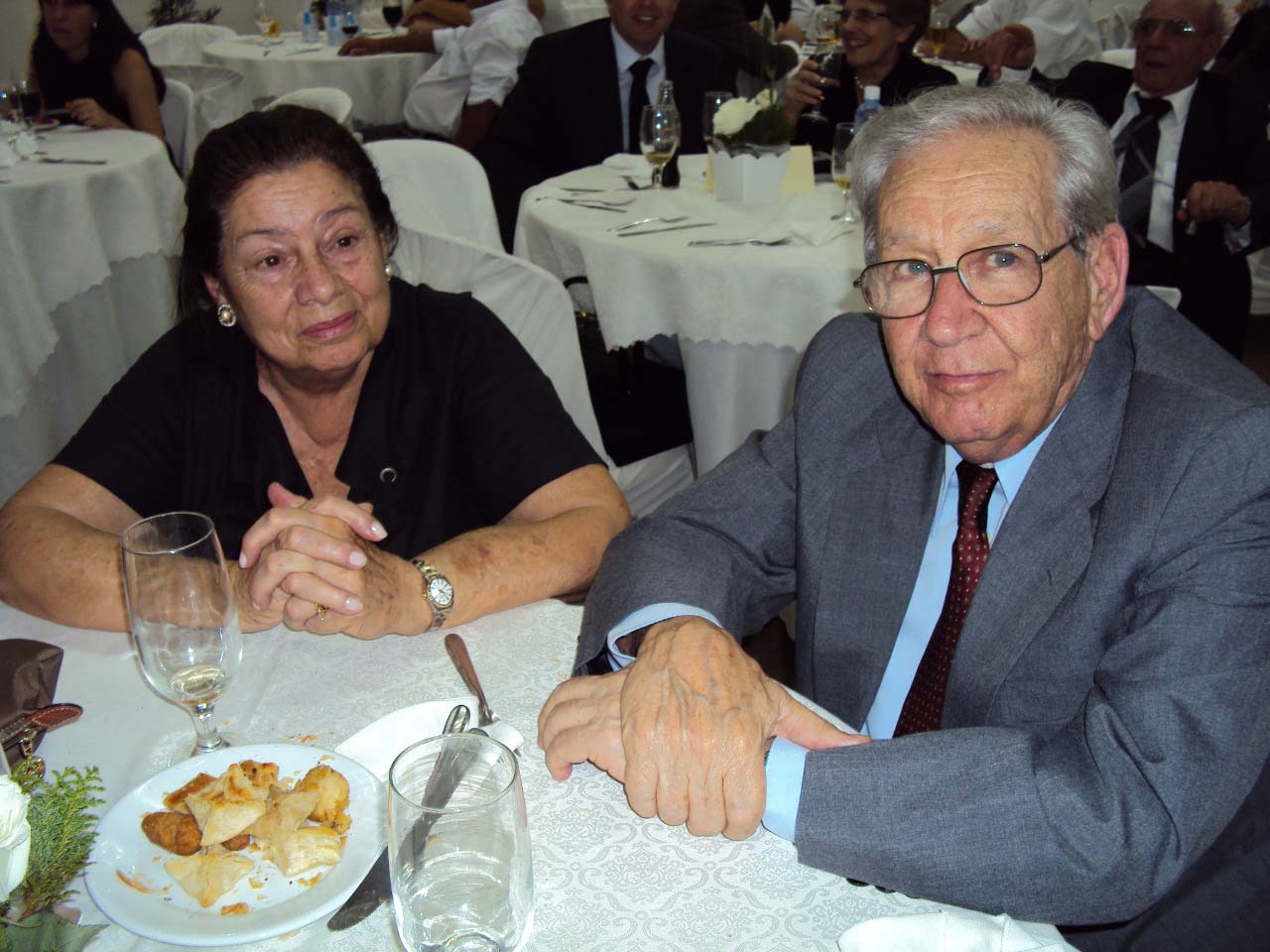 Selva Schmidt, Sidney Schmidt