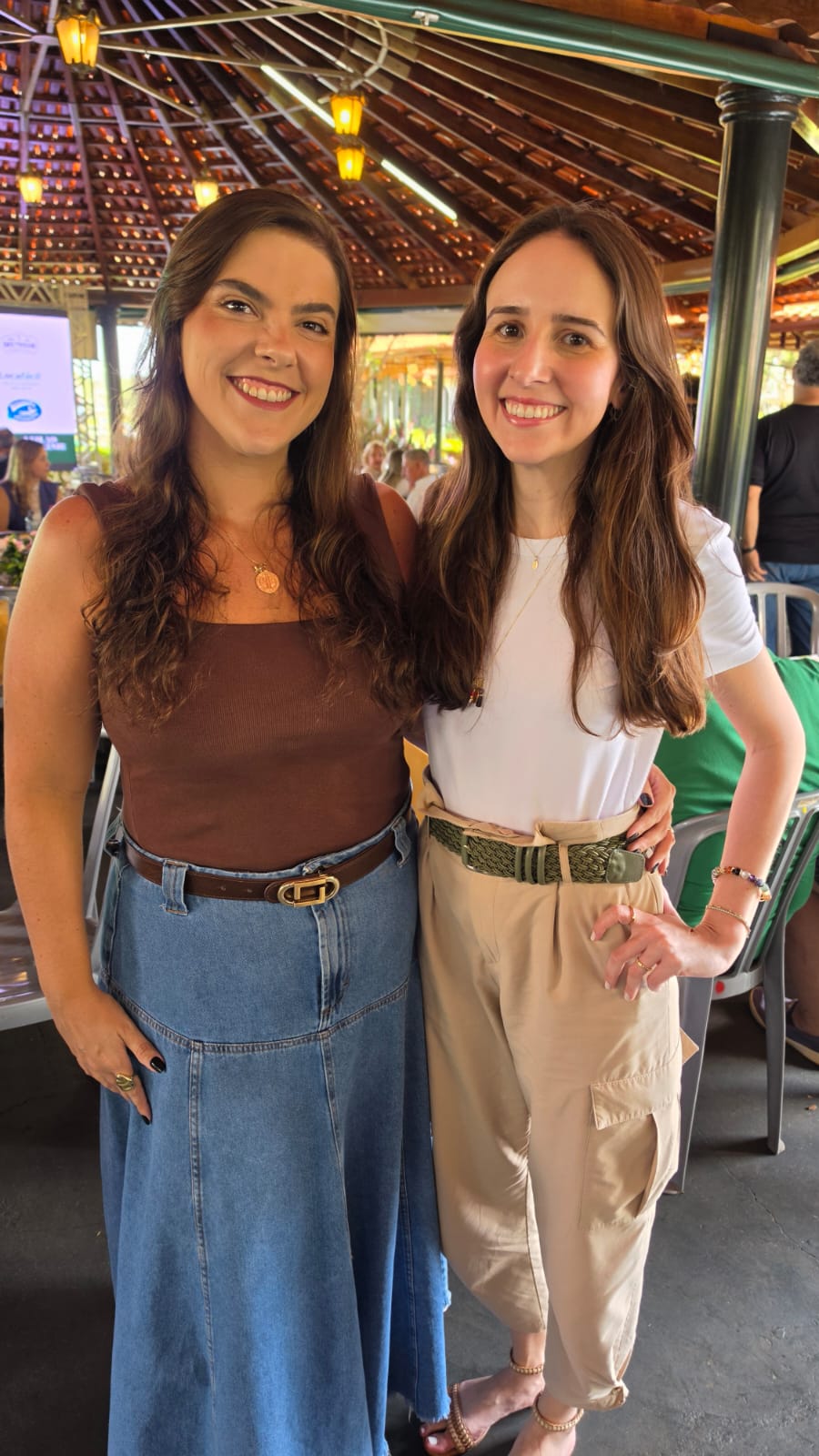 Tayssa  Garcia, Helena  Dezem