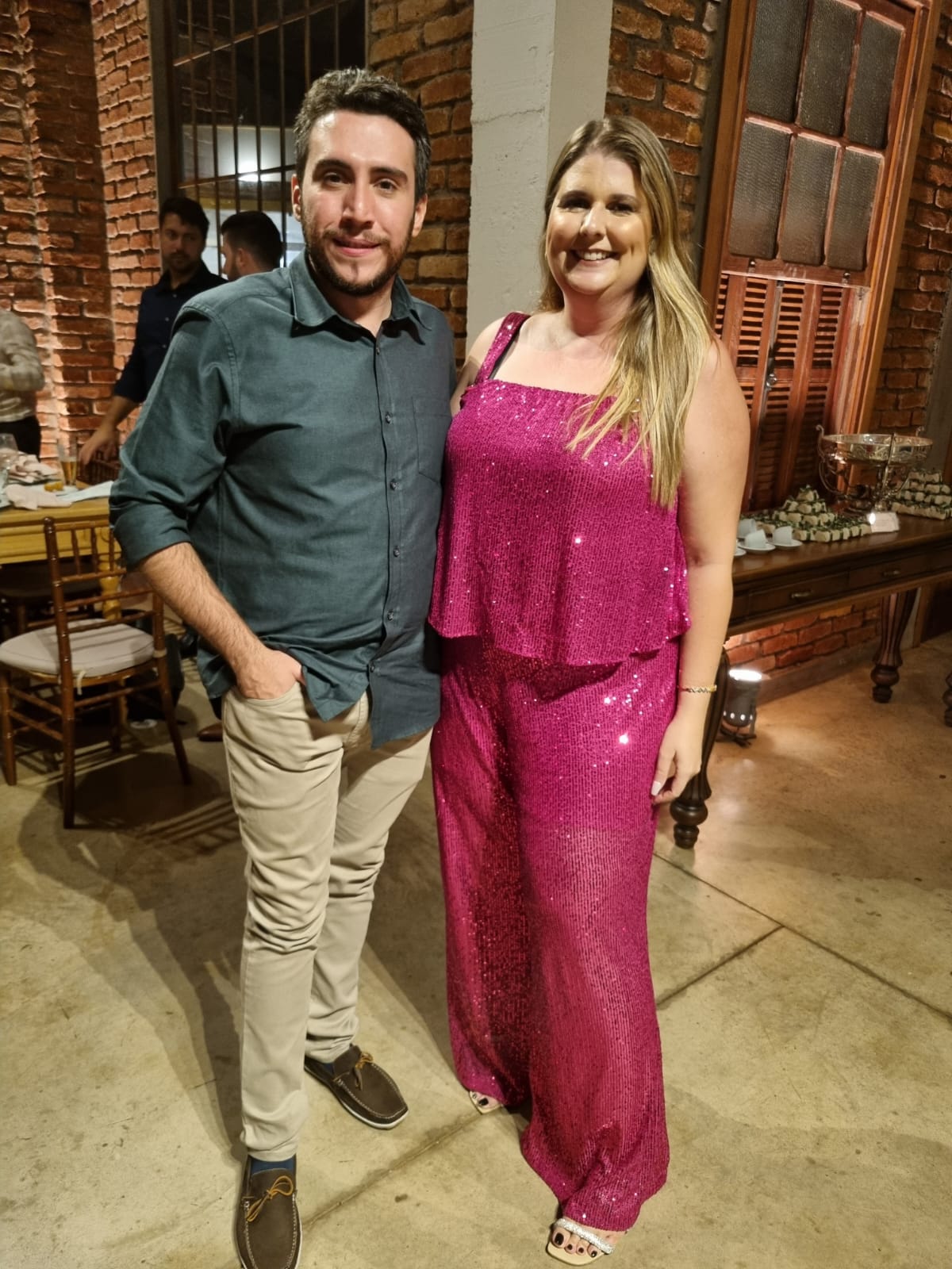 Alana Destro,  Cláudio Chuva