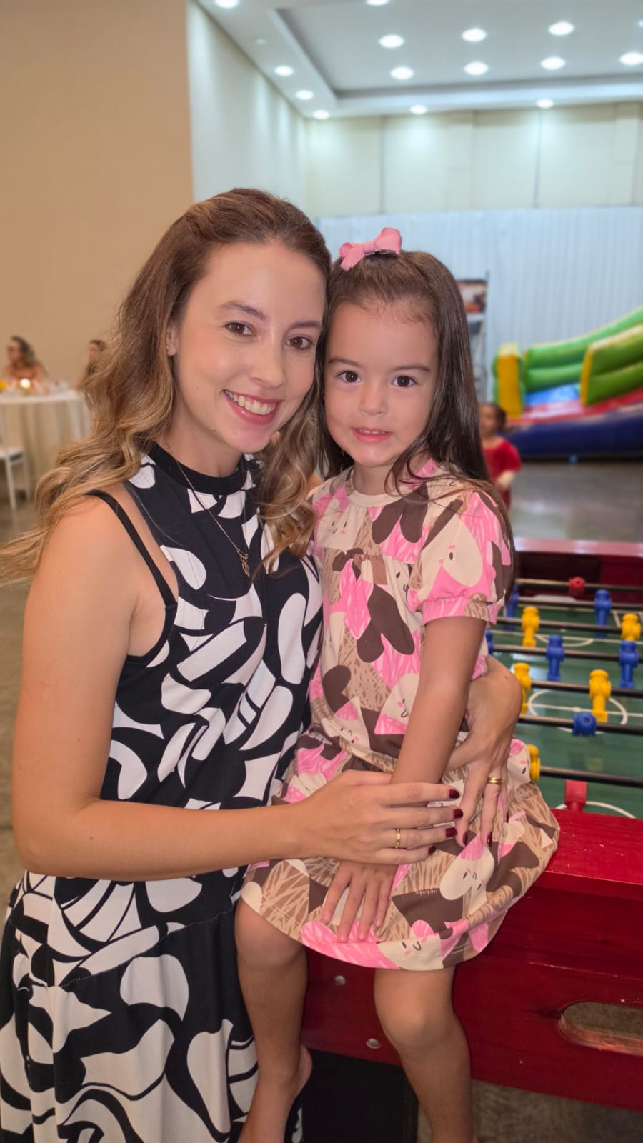 Mariana  e Luísa Alvarenga Garcia