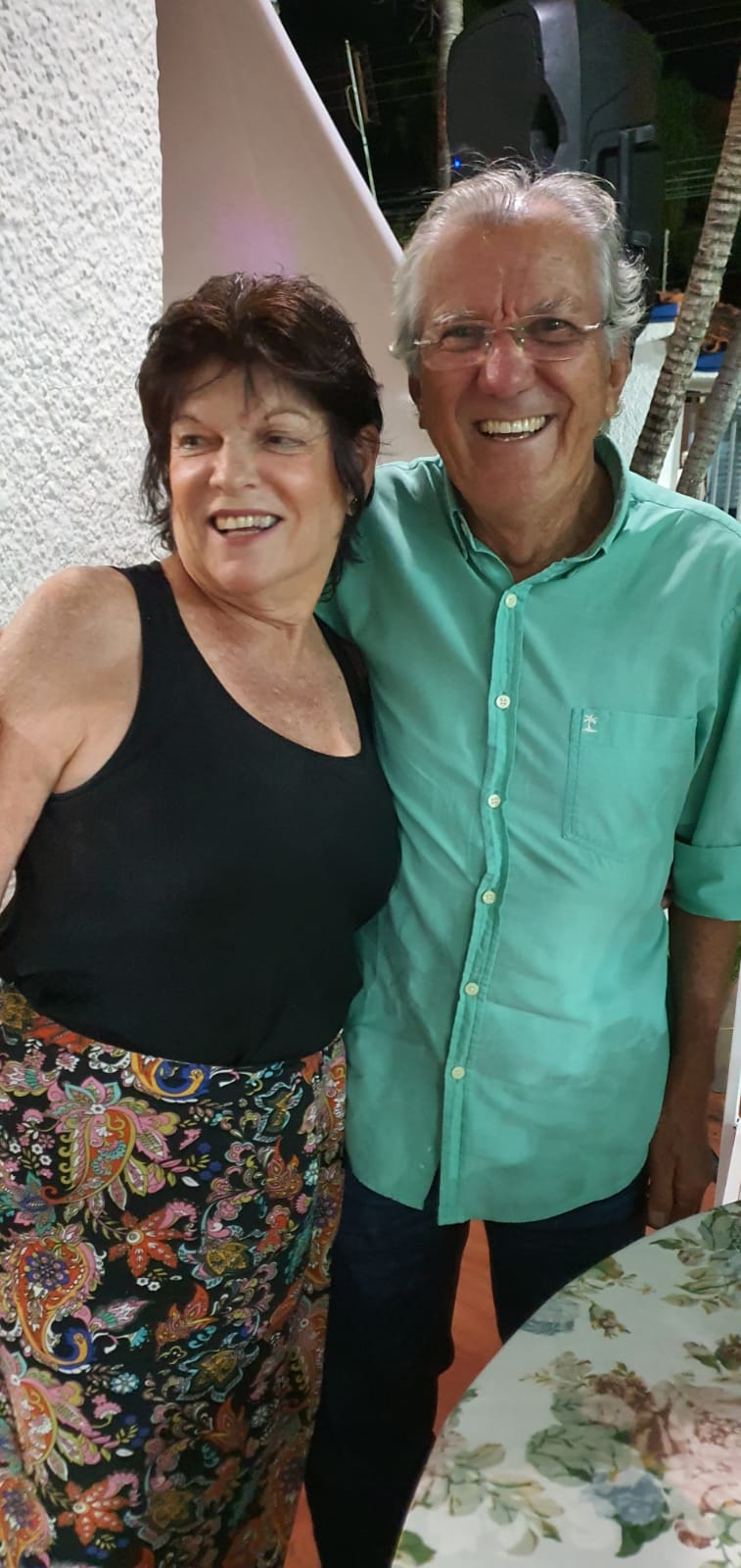 Silvia e Gabriel  Junqueira  Leite