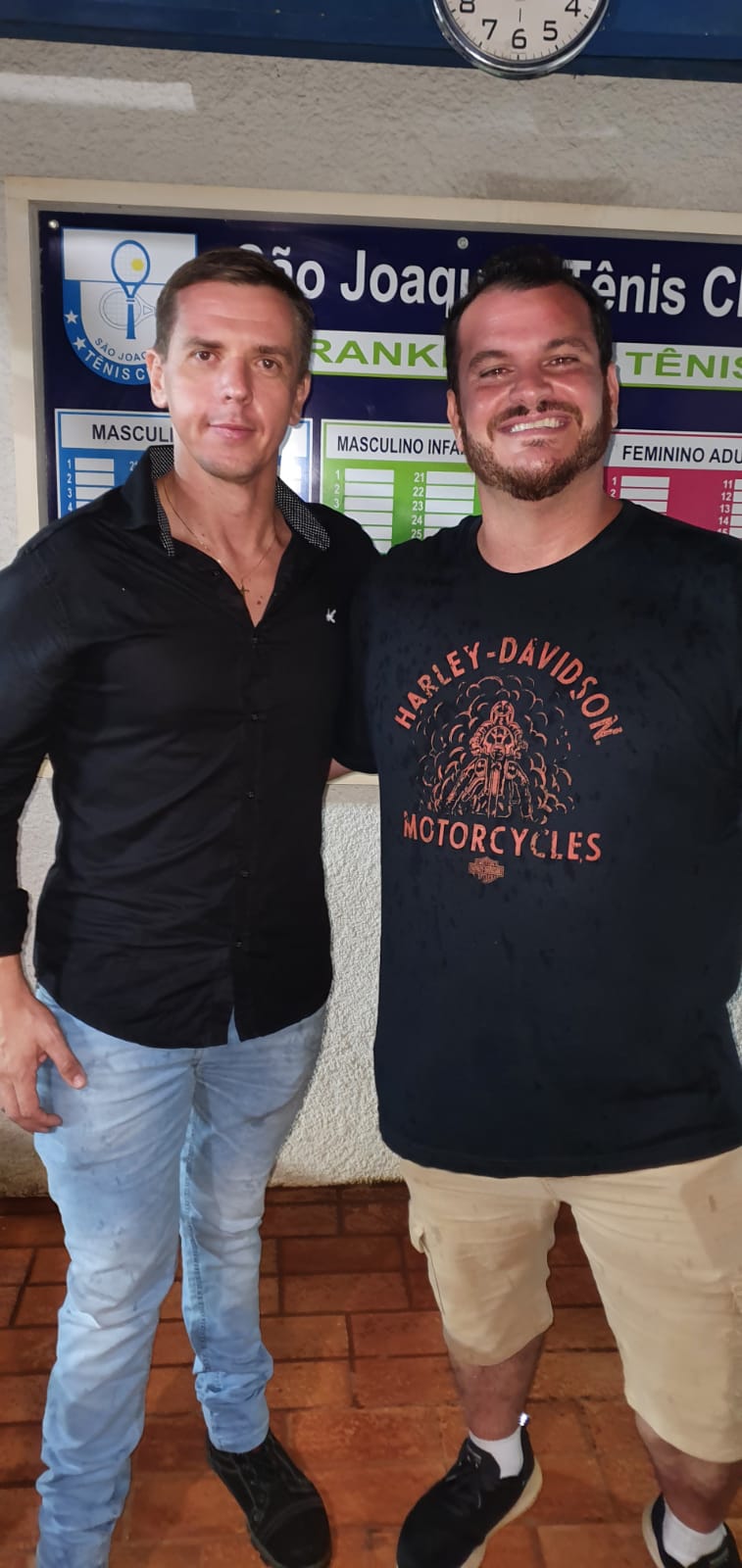 Thiago Luchesi, Adelzinho Miguel