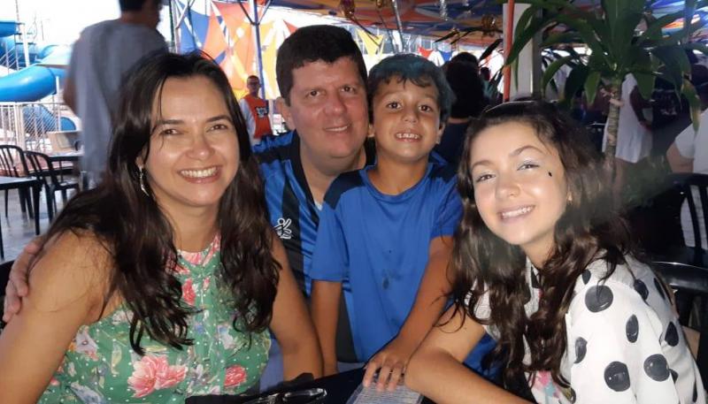 Luís Otávio, Lavínia, Eliana e Sérgio Baptistussi