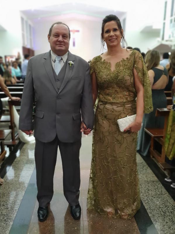 Flávia  e Márcio  Jesus Morsoleto, os pais da noiva