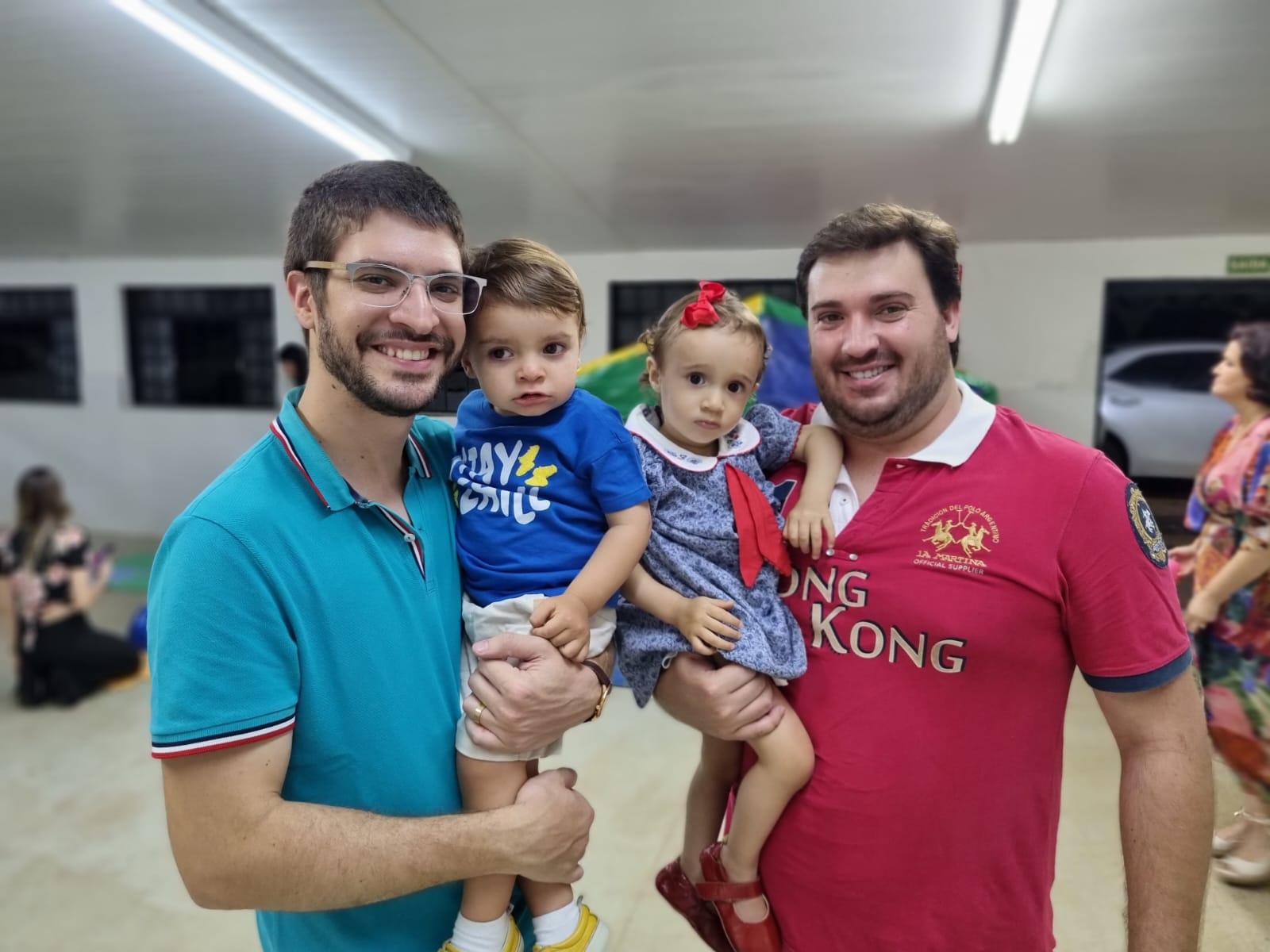 Danielzinho e Daniel  de Oliveira,  Julia  e Netto  Marcussi
