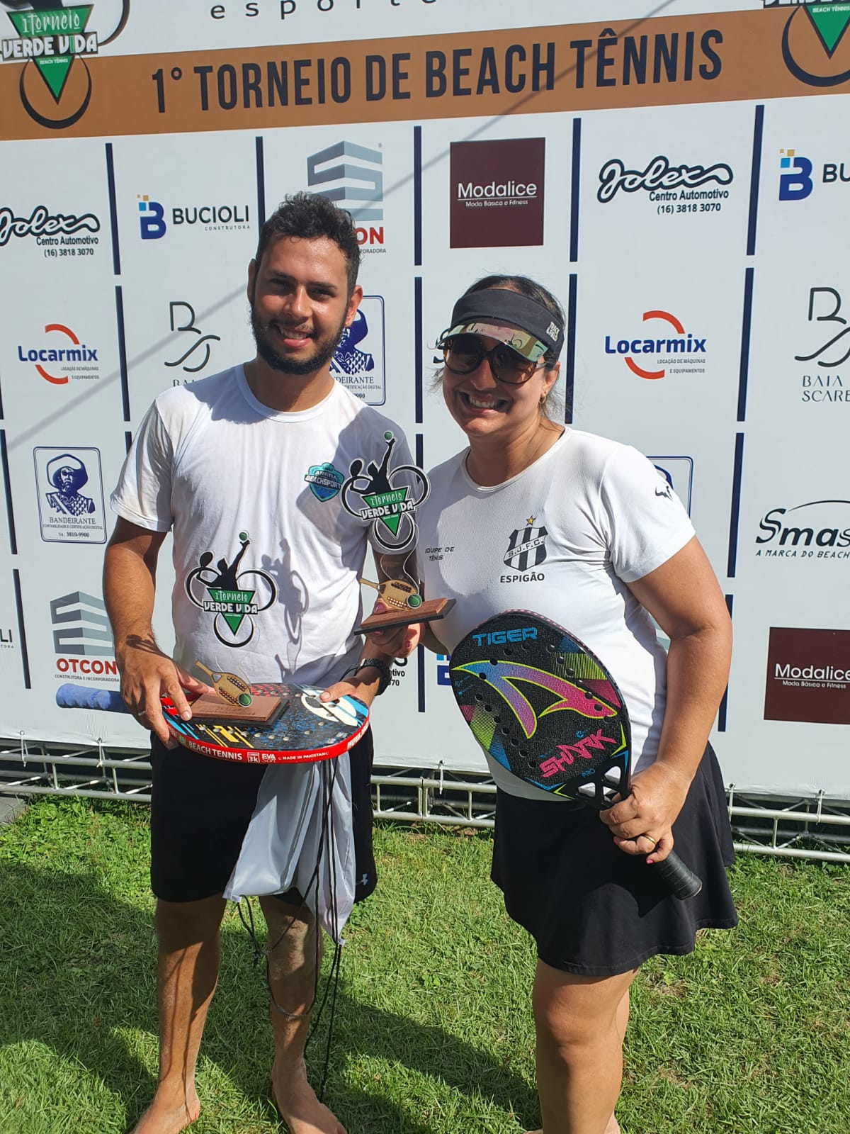 Mel Almeida  , Diomar  Medeiros,  vice Campeões  da Dupla mista