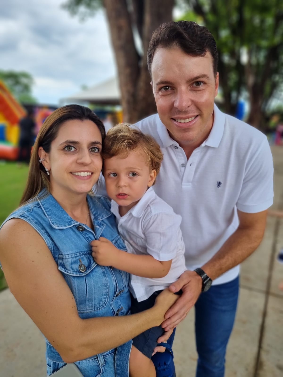 Bento,  Gabriela  e Franco  Parada