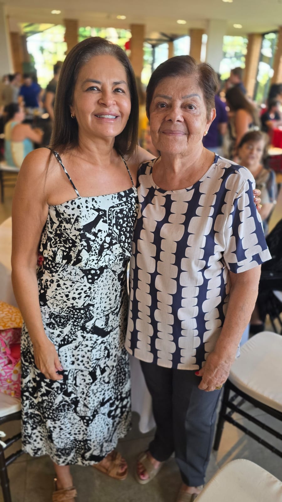 Ludmilla  e Cidinha  David