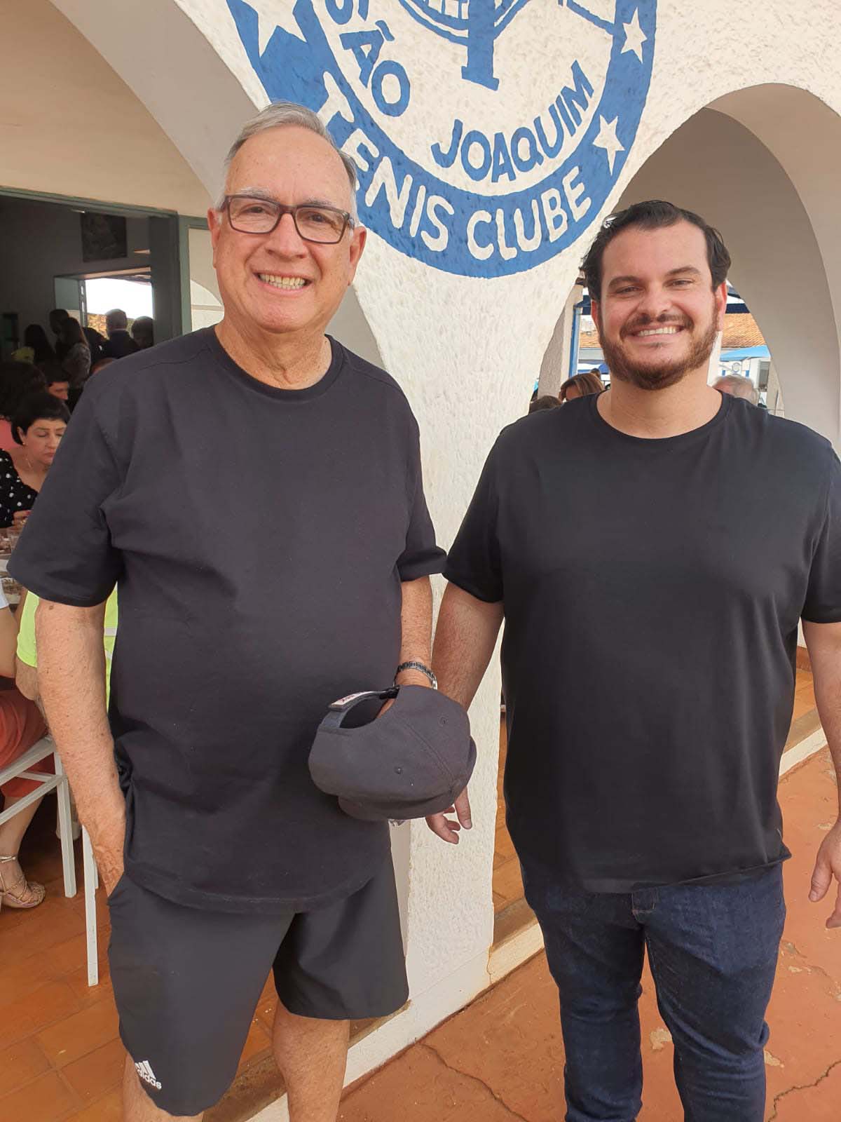 José  Amauri  Favaretto,  Adelzinho  Miguel: Diretor  Social  e Presidente do  São Joaquim Tênis Clube.