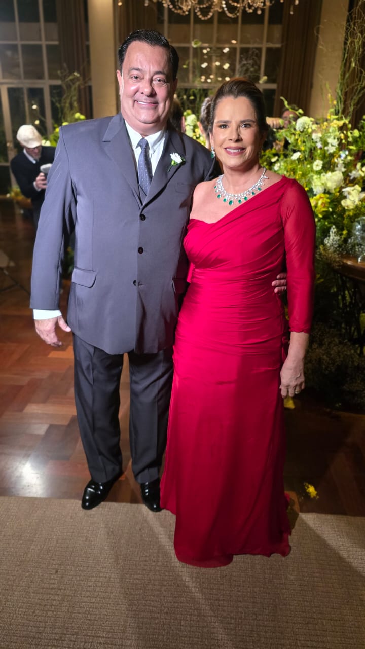 os pais da noiva, João Batista  e Cláudia Figueiredo  Vicente
