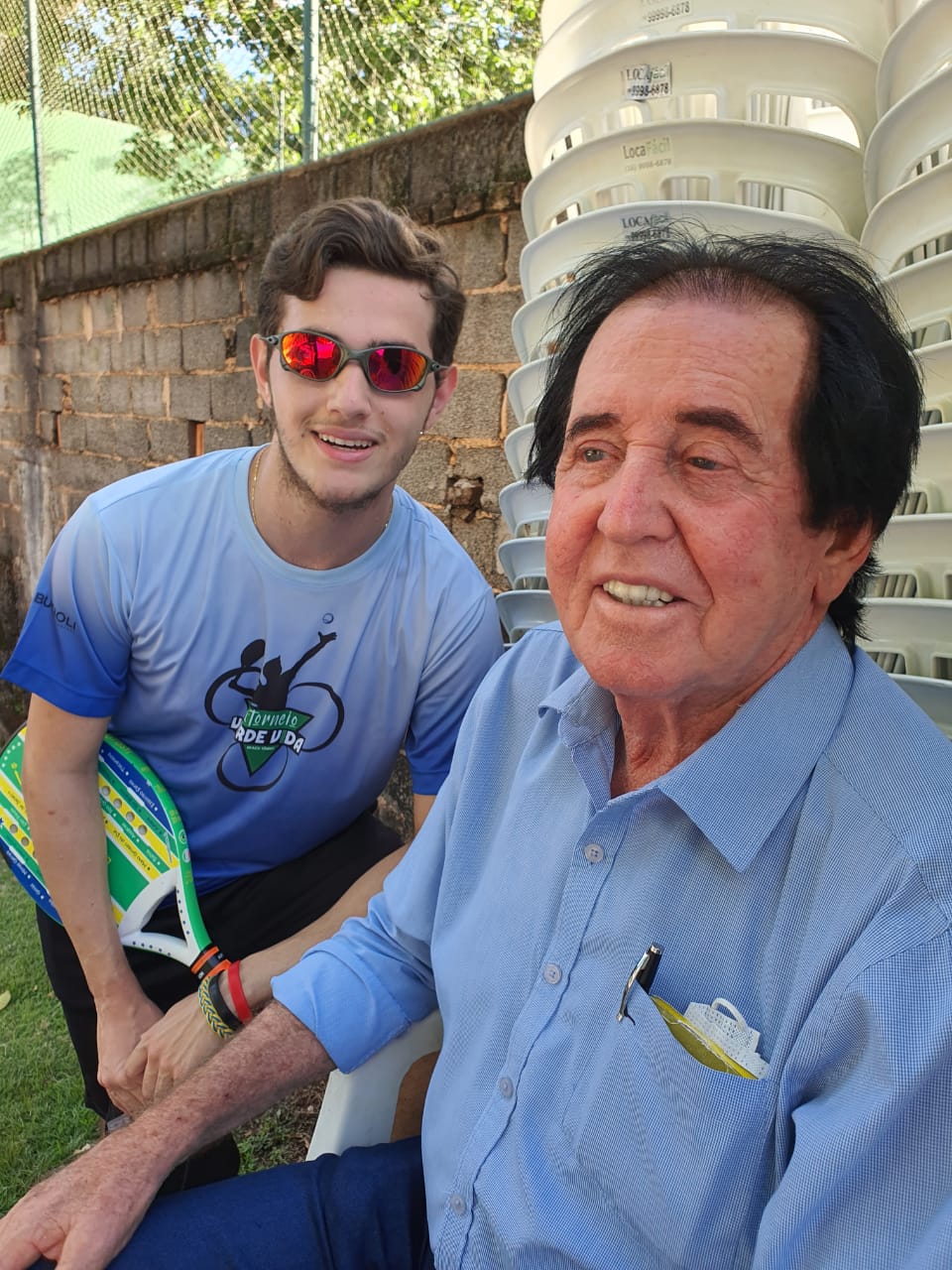 Alcino  Scarelli  com o neto  Kadu