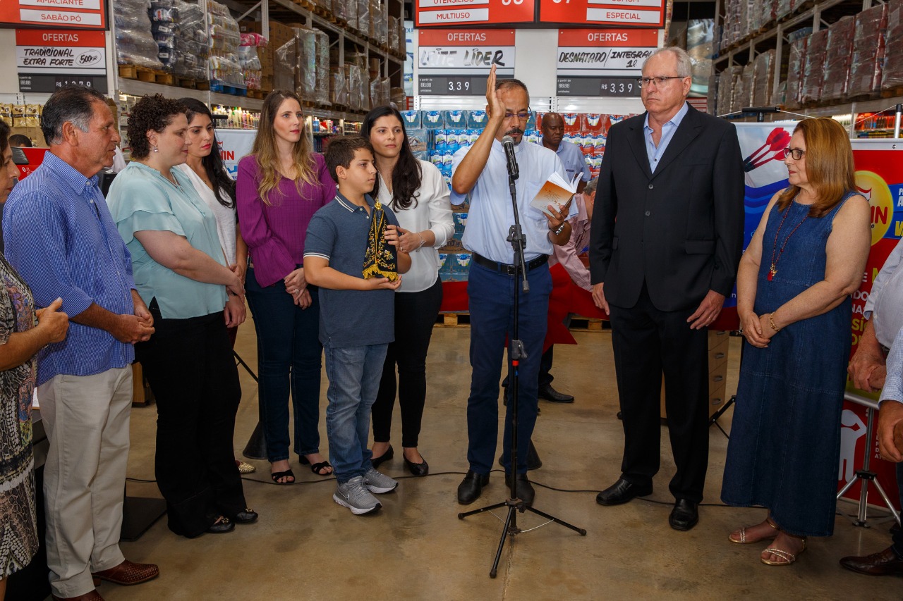 Benção pelo Padre Marquinho