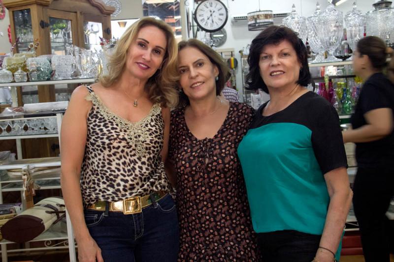 Lúcia Falleiros Venturoso, Ilka Castro, Sílvia Junqueira Leite, clientes fiéis