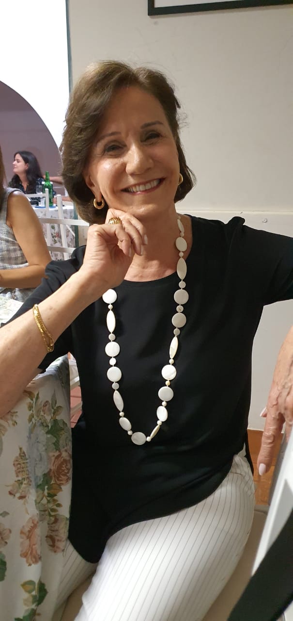 Helena  Fausta  Junqueira  Pimenta