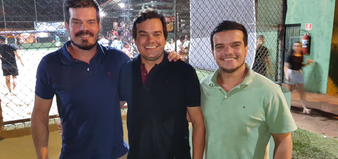 Os Caixeitas: Rubens, André, Marcelo