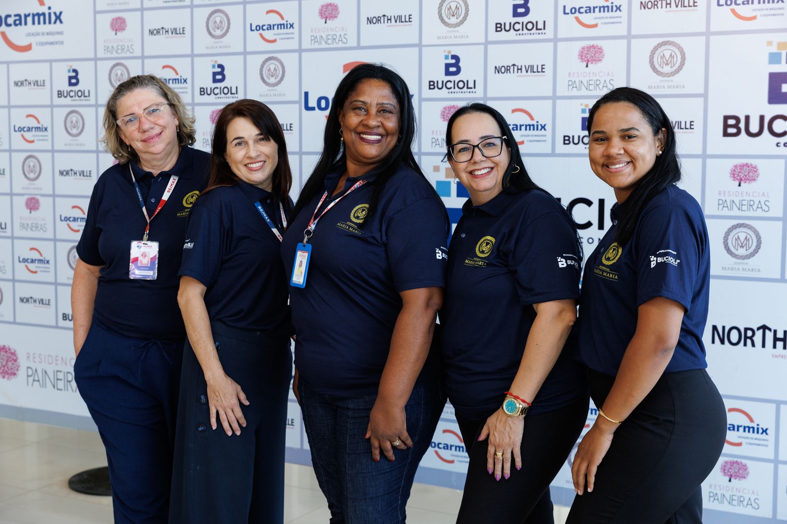 Rosangela Mazzarioli, Juliana S. Oliveira, Rosemeire Porfírio, Mariângela Nascimento e Jessica Pereira da Silva