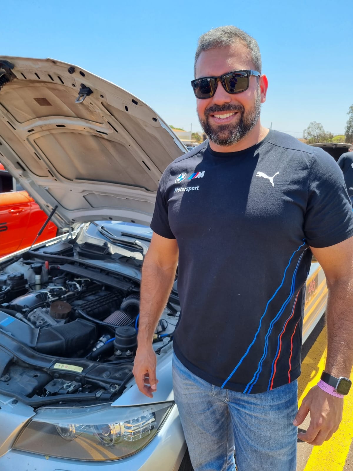 Mário  Vinícius  Lopes