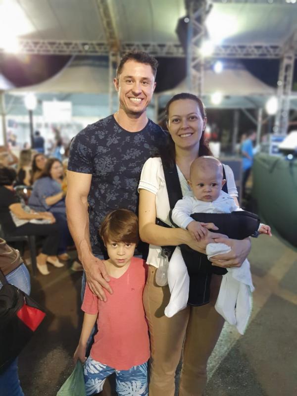 Mateus, Antônio, Marina e Gustavo Costa