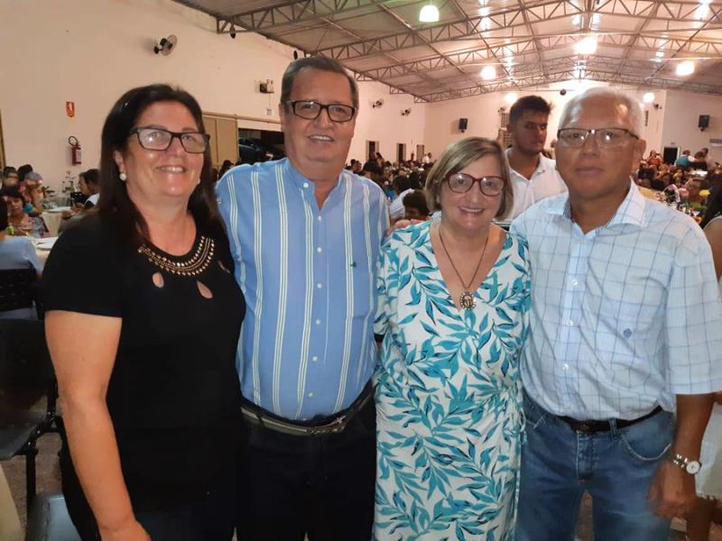 Heloísa e Vander Polo, Sueli e Ataliba Ide