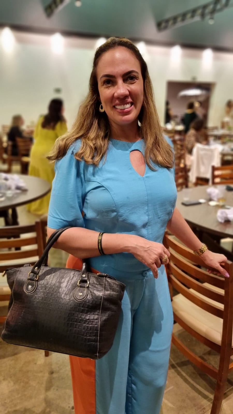 Helen  Moraes