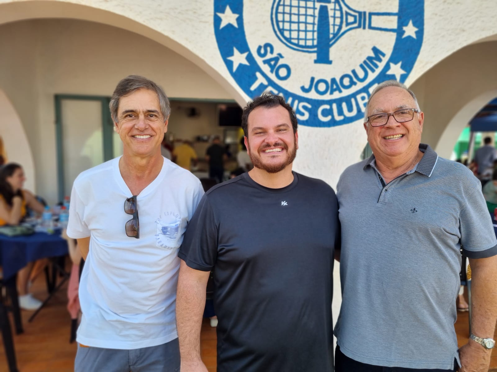 Renato Pimenta, vice-presidente, Adel Miguel, Presidente, José Amauri Favaretto, Diretor Social: São Joaquim Tênis Clube.