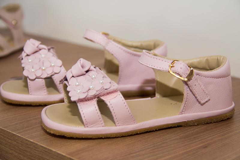Sandália feminina infantil
