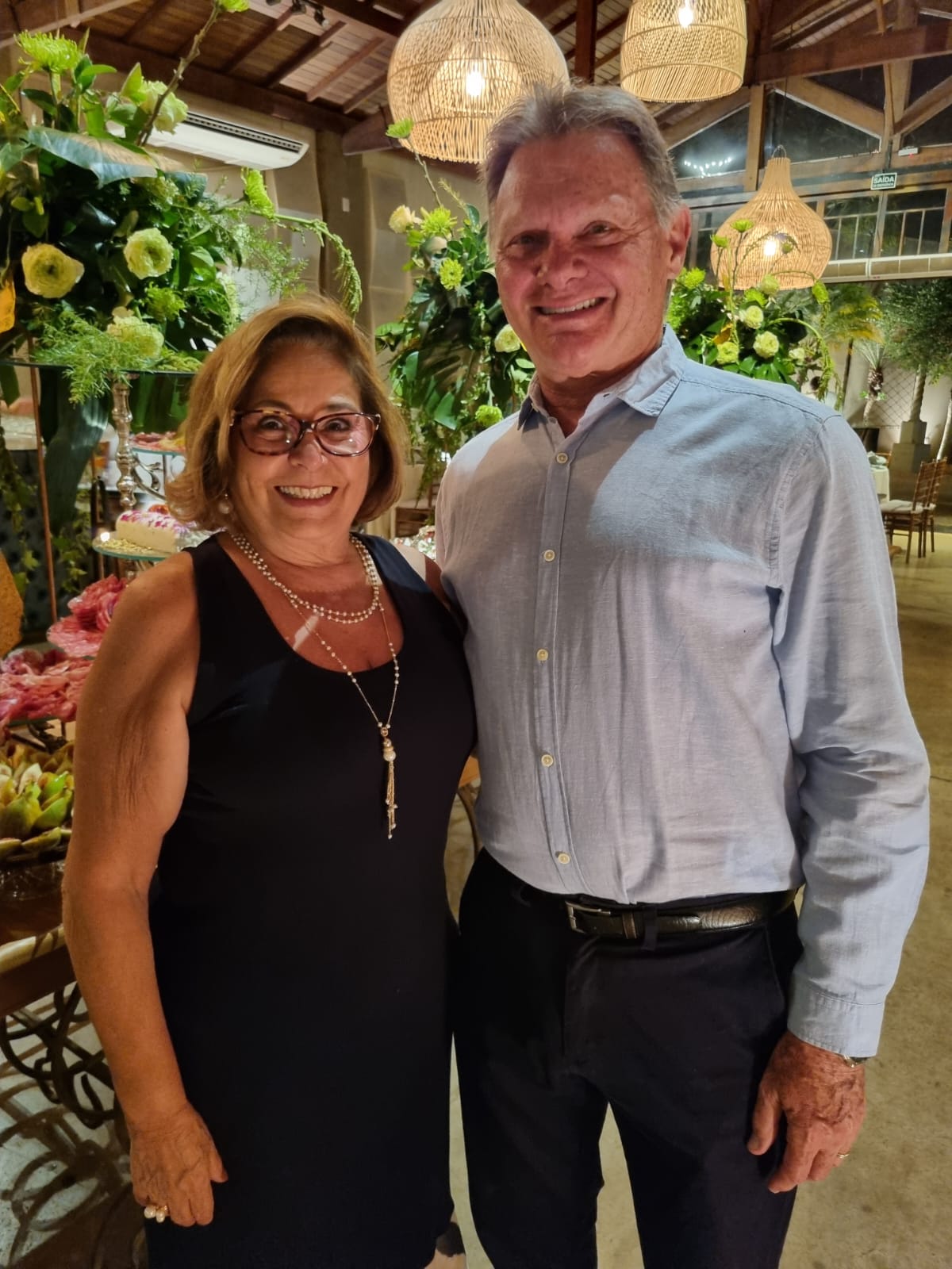 Eliane e Nelson Tolói