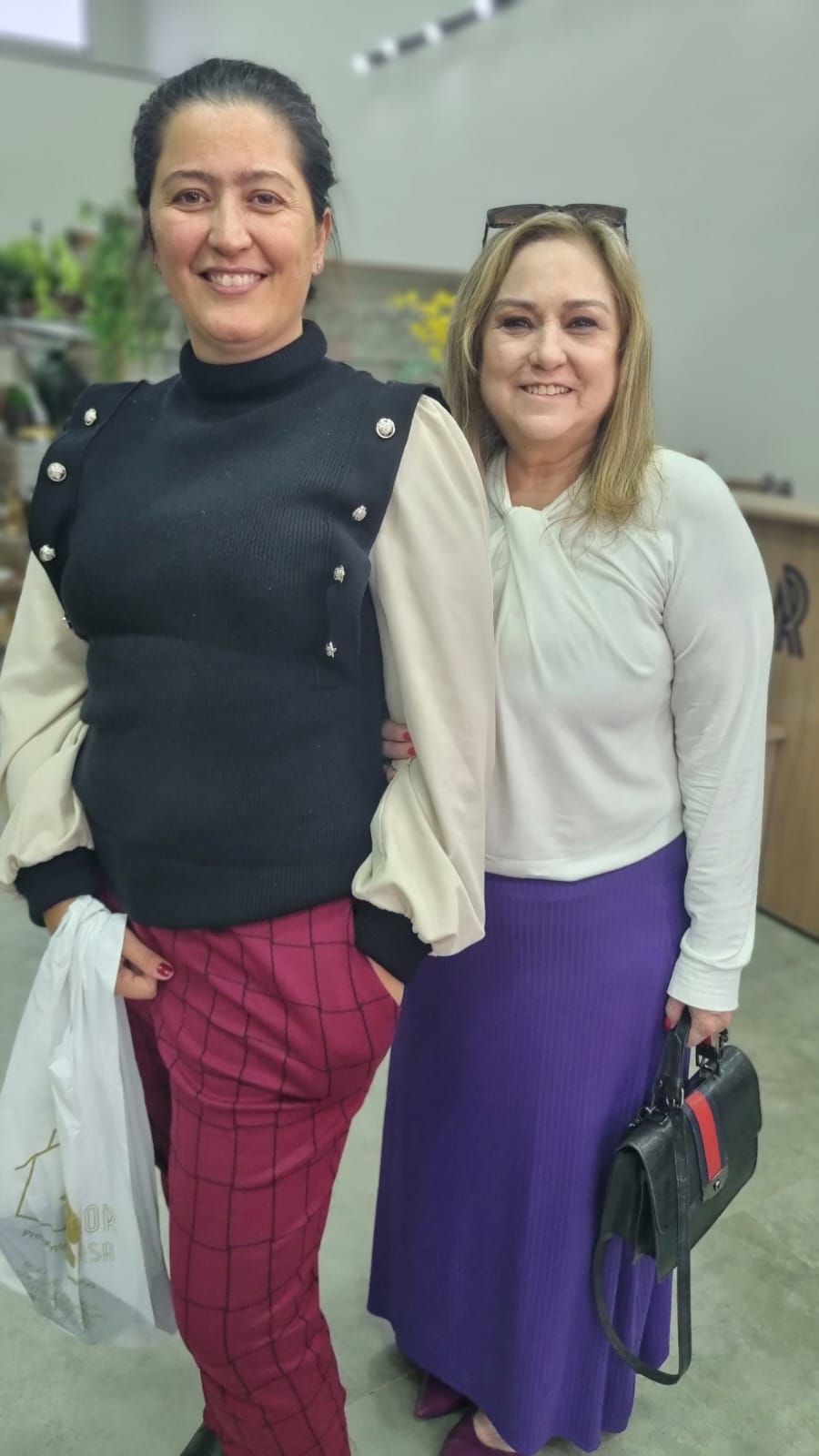 Daniela Mendonça, Cristina Olivatto