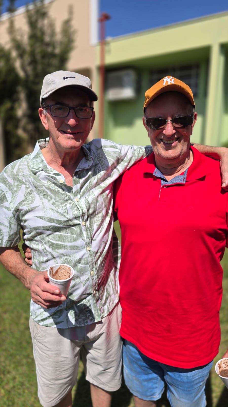 Cresio Vaz Santos, Renê Vaz Santos