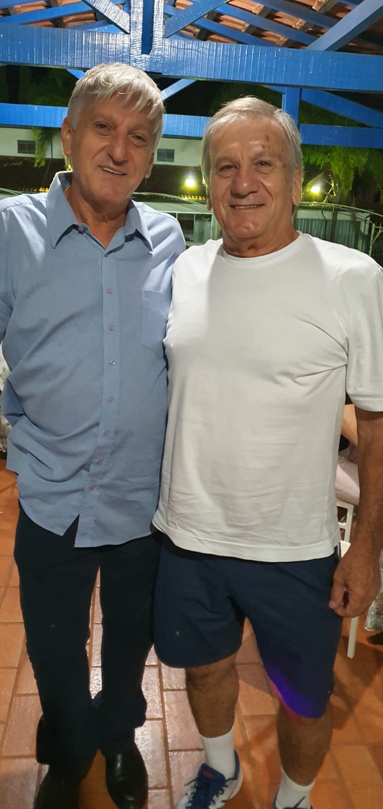 Os irmãos Edsel e Dercy Guaitoli