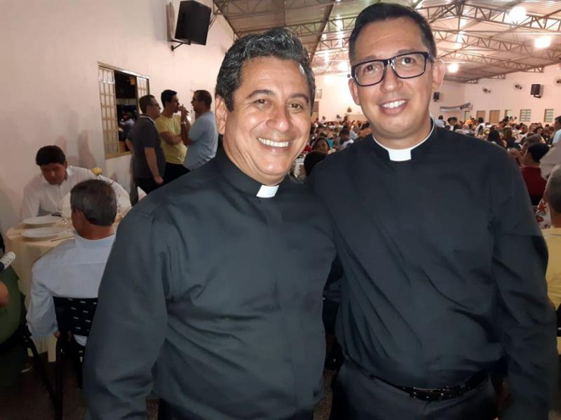 Padre Toninho e Padre Adailson