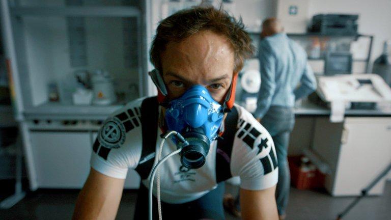MELHOR DOCUMENTÁRIO - "Icarus"