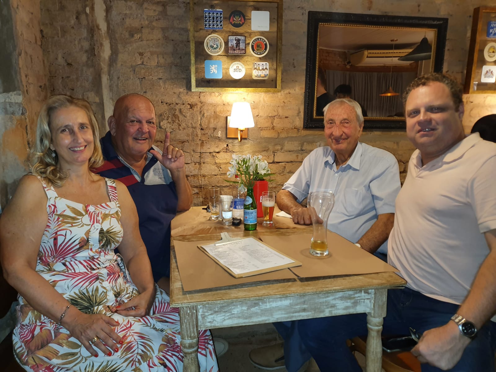 Elaine  e Paulo Trombini,  Ronaldo  Valentini,  Vitor  Vancin