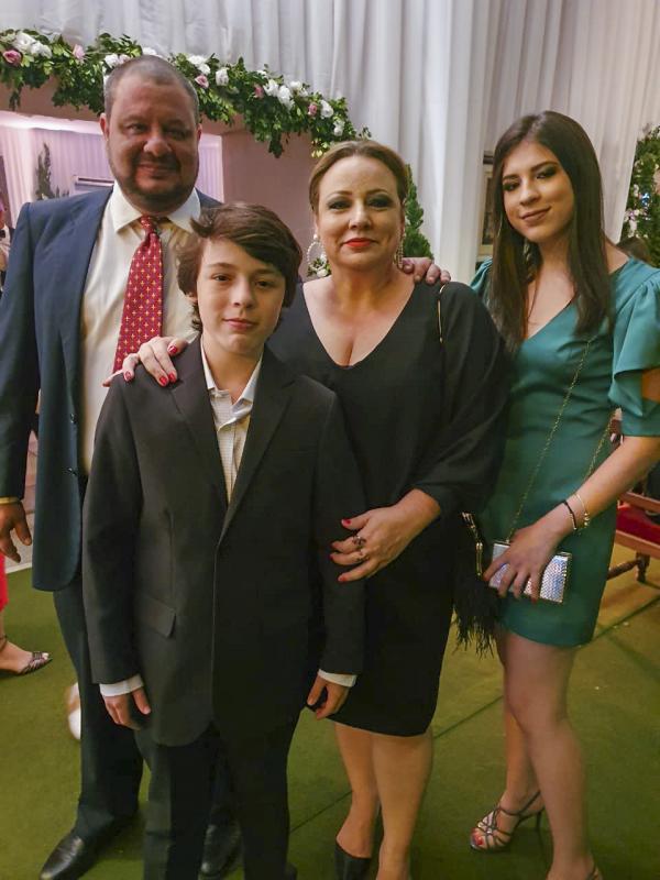 Osvaldo,  Maria Olivia,  Fabiana  com Leonardo  Dalpino