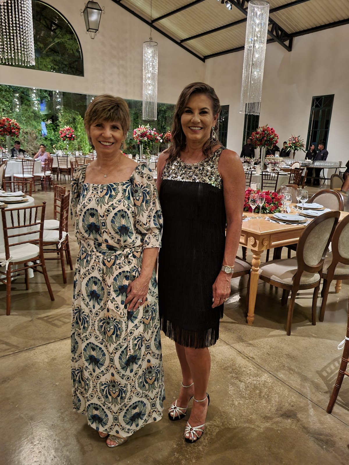 Regina  Silveira,  Edna Leite de Moraes