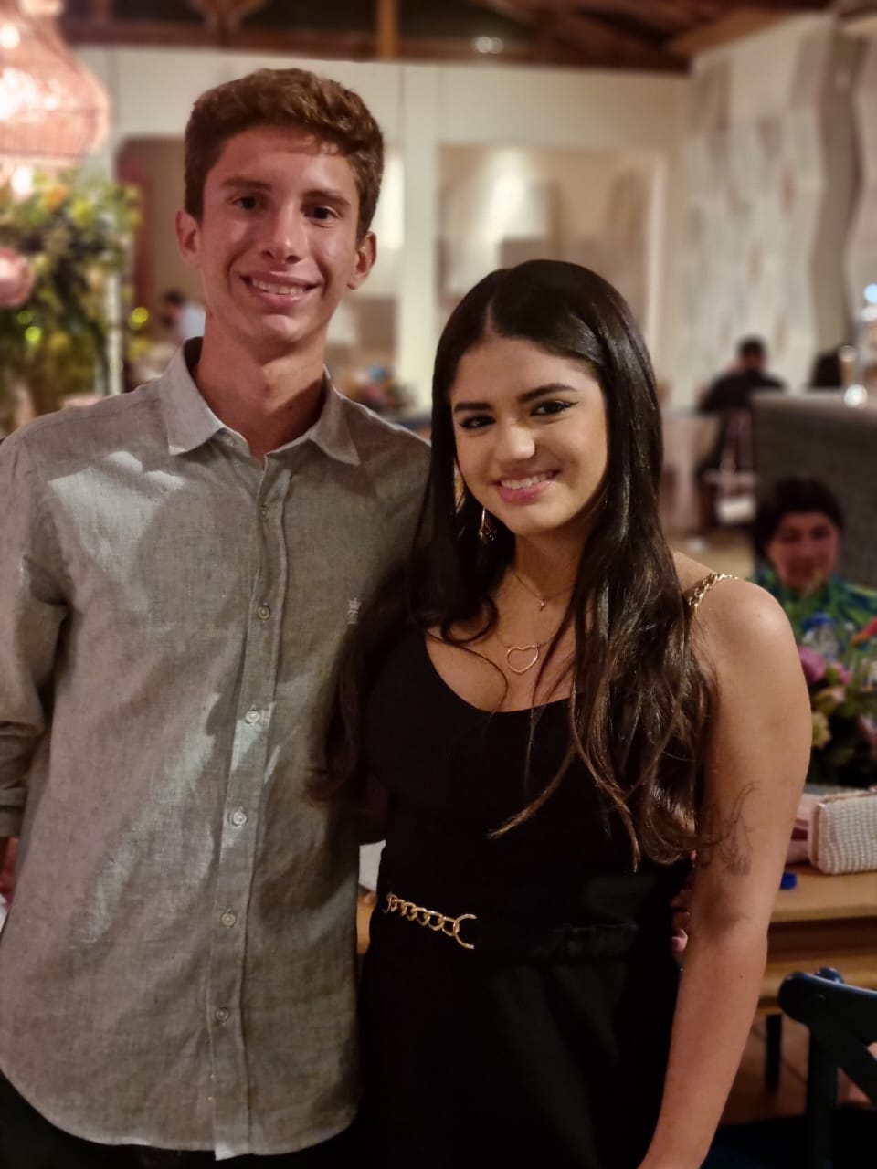 Luís  Gustavo  Barrachi,  Letícia  Deienno