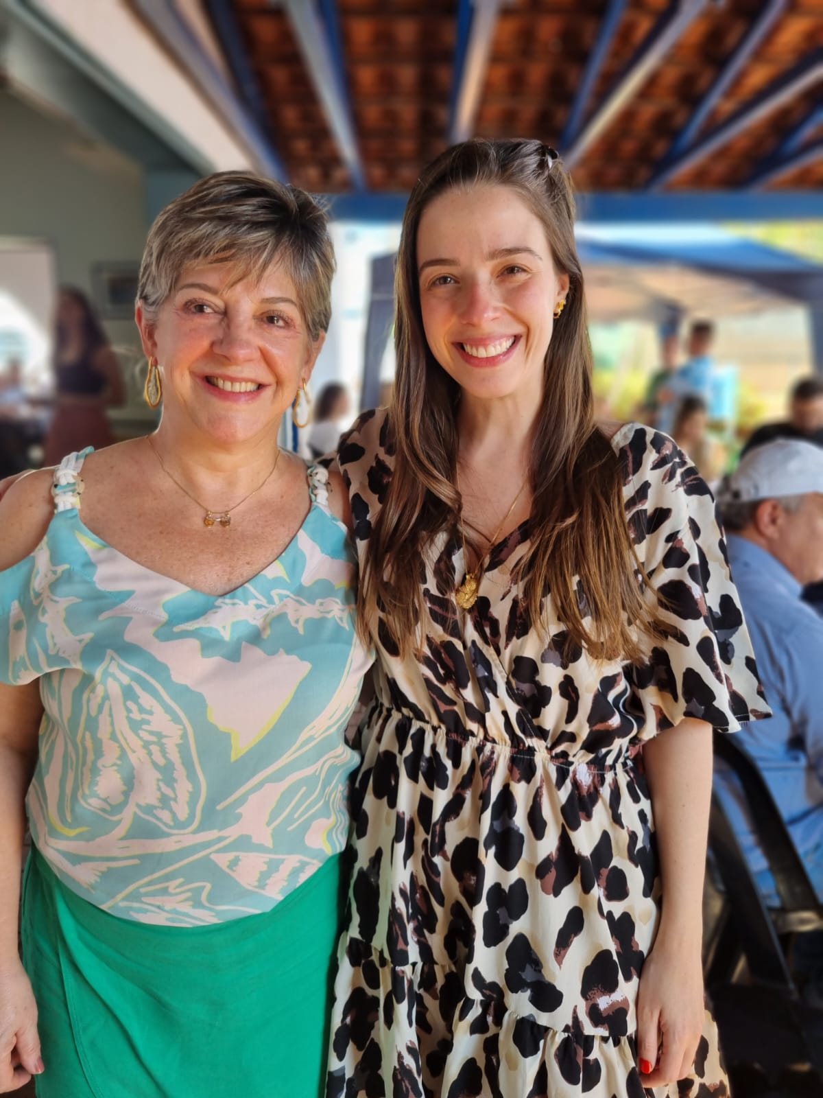 Julia e Cristina Favaretto