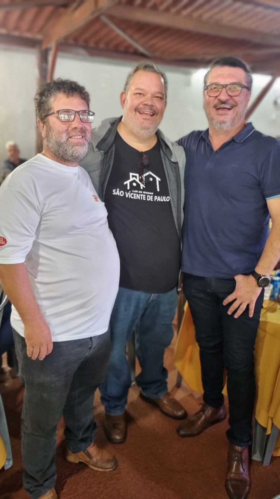 Laércio Folgueiral , Luciano Ferrero, Renato Contim