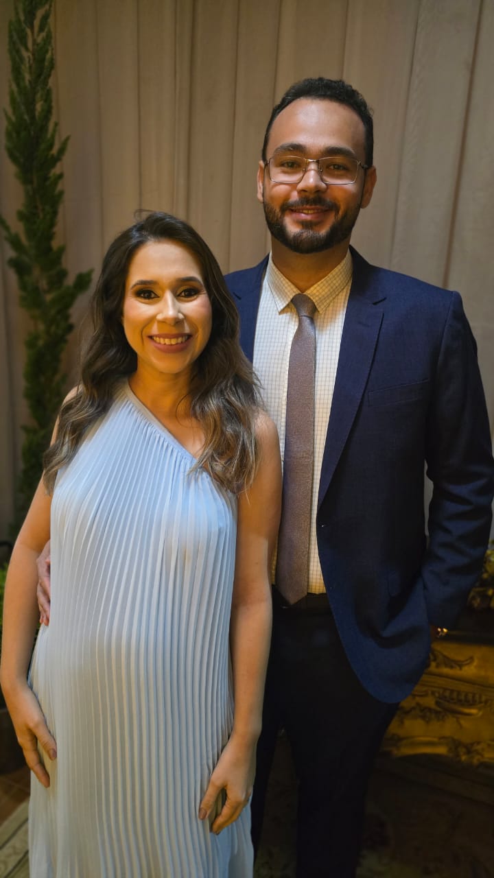 Gabriela e Renan Hespanhol Viana