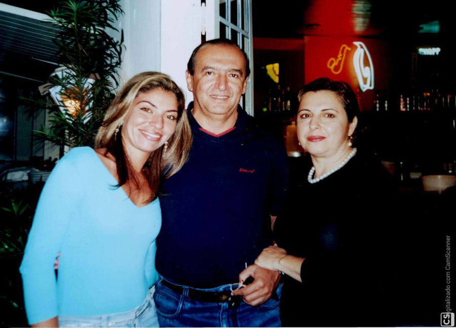 Stefania,  Clélia  e José  Estevan  Alves