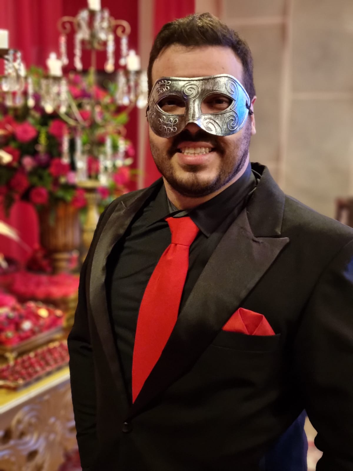 o irmão Renan de Castro Fávaro