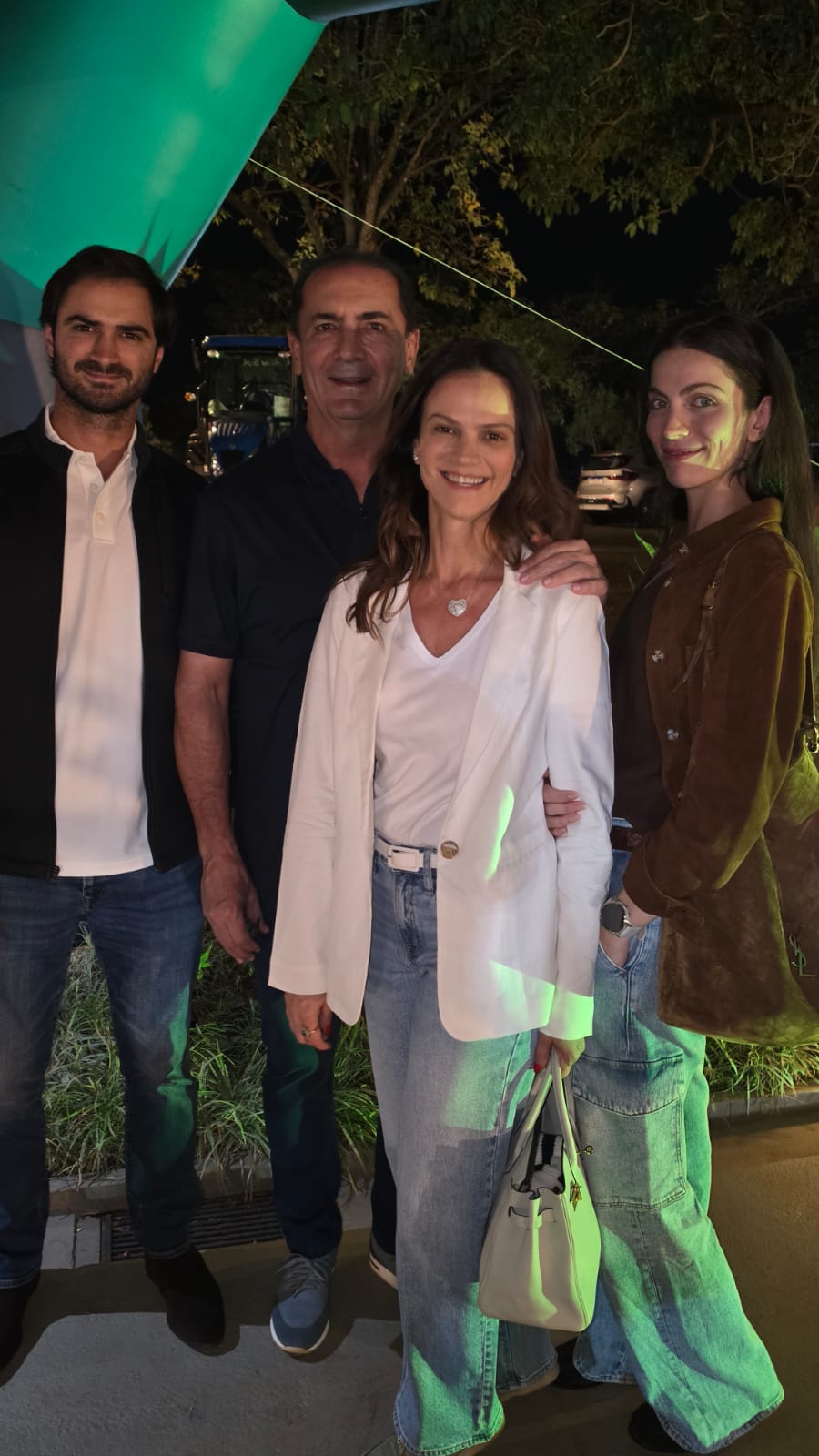 Oswaldo, Marcelo, Juliana , Marcela  Ribeiro de Mendonça